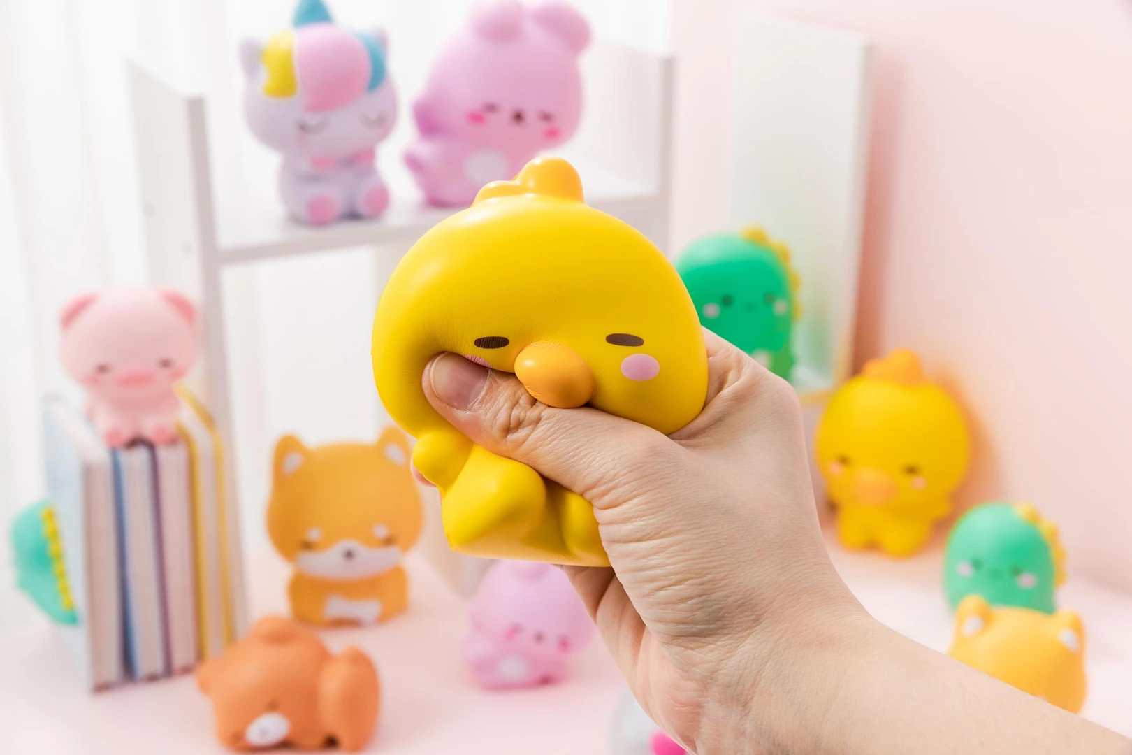 Squishy κουκλάκι με σχέδιο παπάκι IG2120 - Image 3